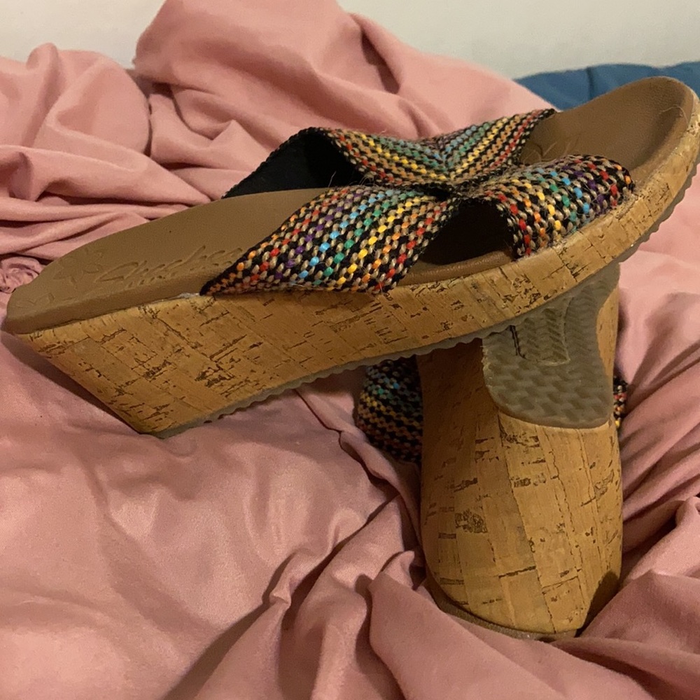 Sandal - Picture 3 of 3